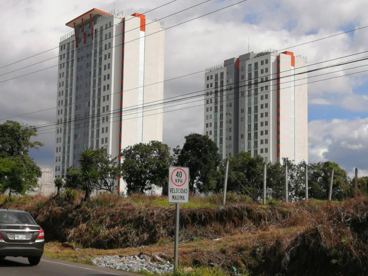Boho Chic, Apart- Condo Cerca De Sjo Intl Airport Heredia Bagian luar foto